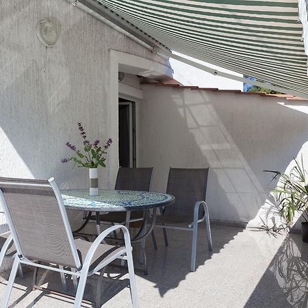 Apartment Pejnovic Malinska Exteriér fotografie
