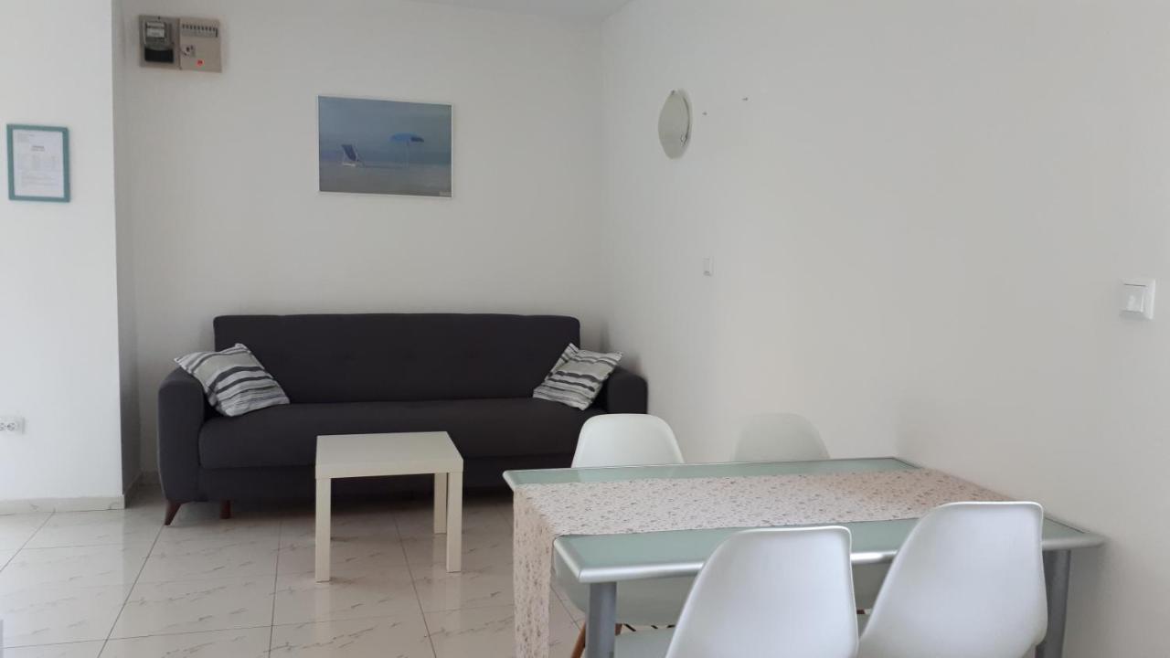 Apartment Pejnovic Malinska Exteriér fotografie
